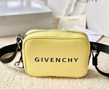 GIVENCHY Handbags 85